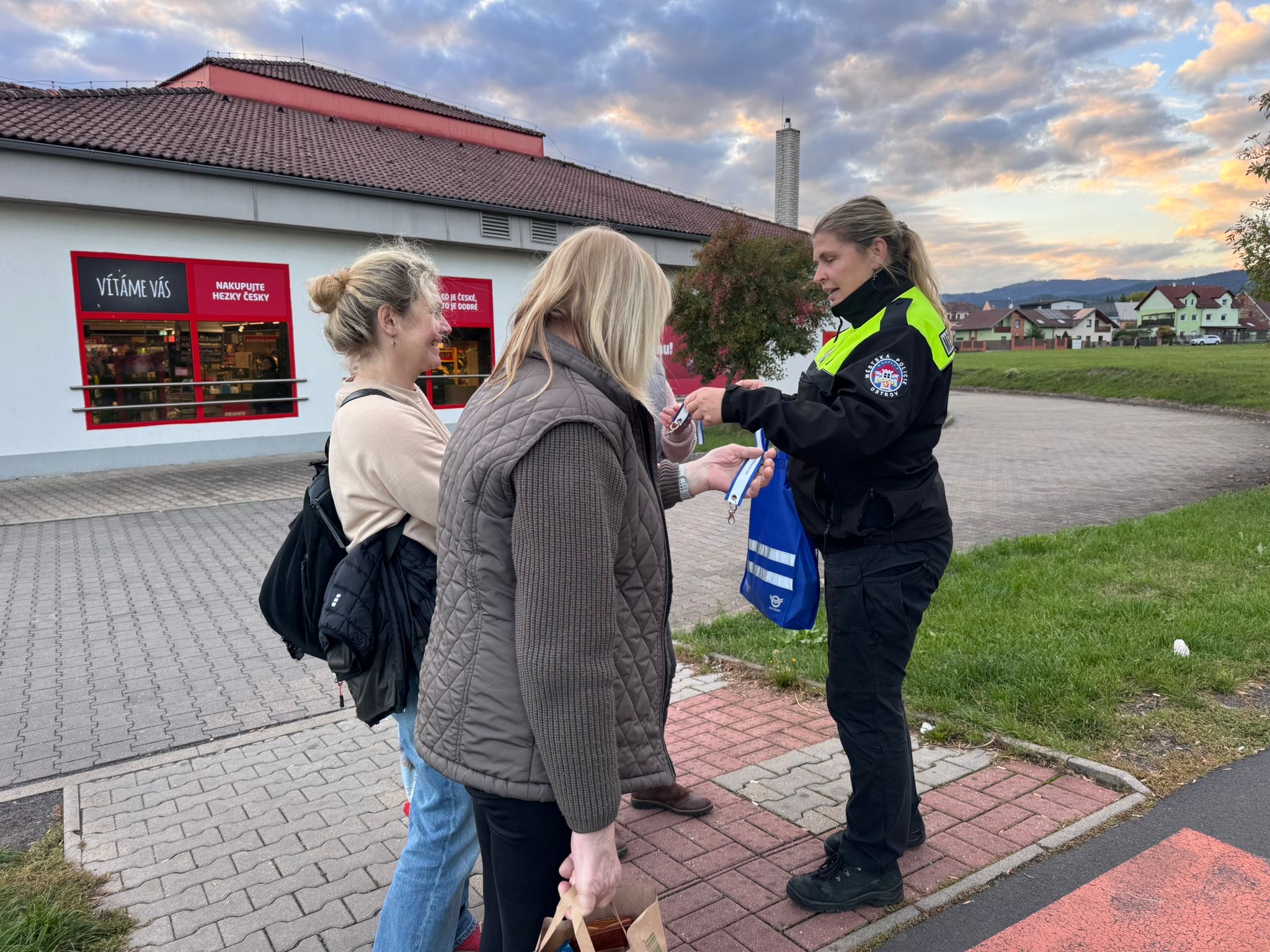 e20d6704-1ab0-4894-9241-a71b24afc14d